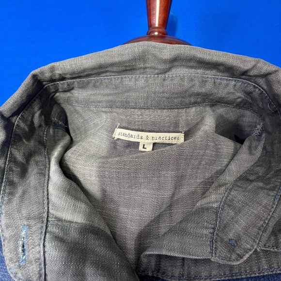 💙|•STANDARDS & PRACTICES•| Lightweight Denim Wide Leg Jumpsuit Size Large - Picture 10 of 14